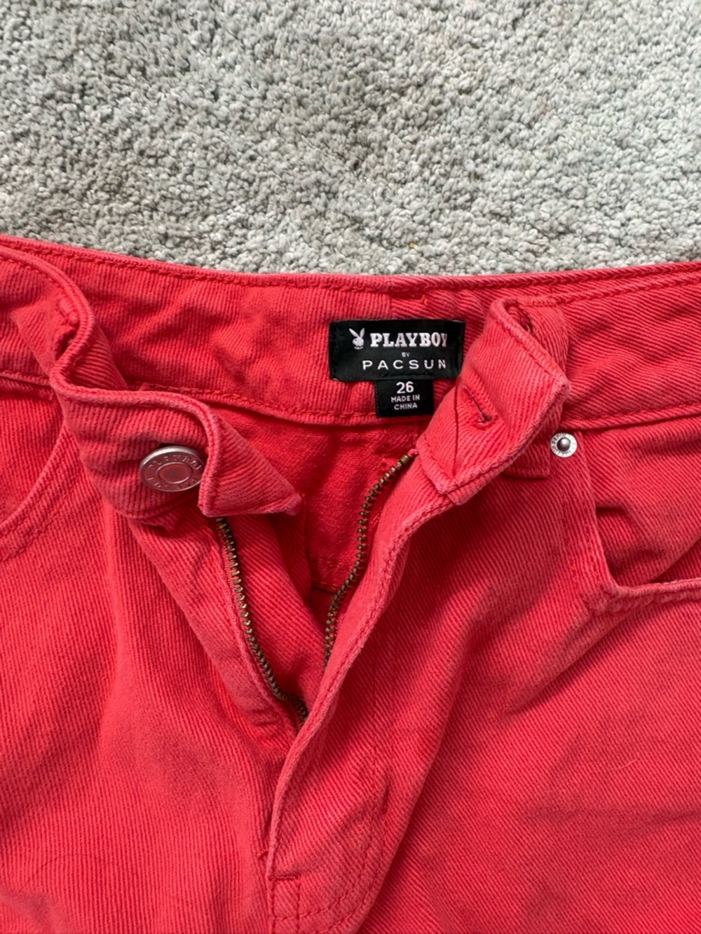 PacSun Red High-Rise Denim Shorts with White Graphic - Picture 2 of 3